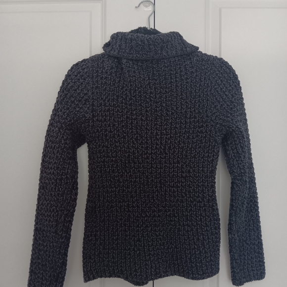 🖤SALE🖤 GAP Charcoal Chunky Knit Sweater, Size Medium - Picture 2 of 12